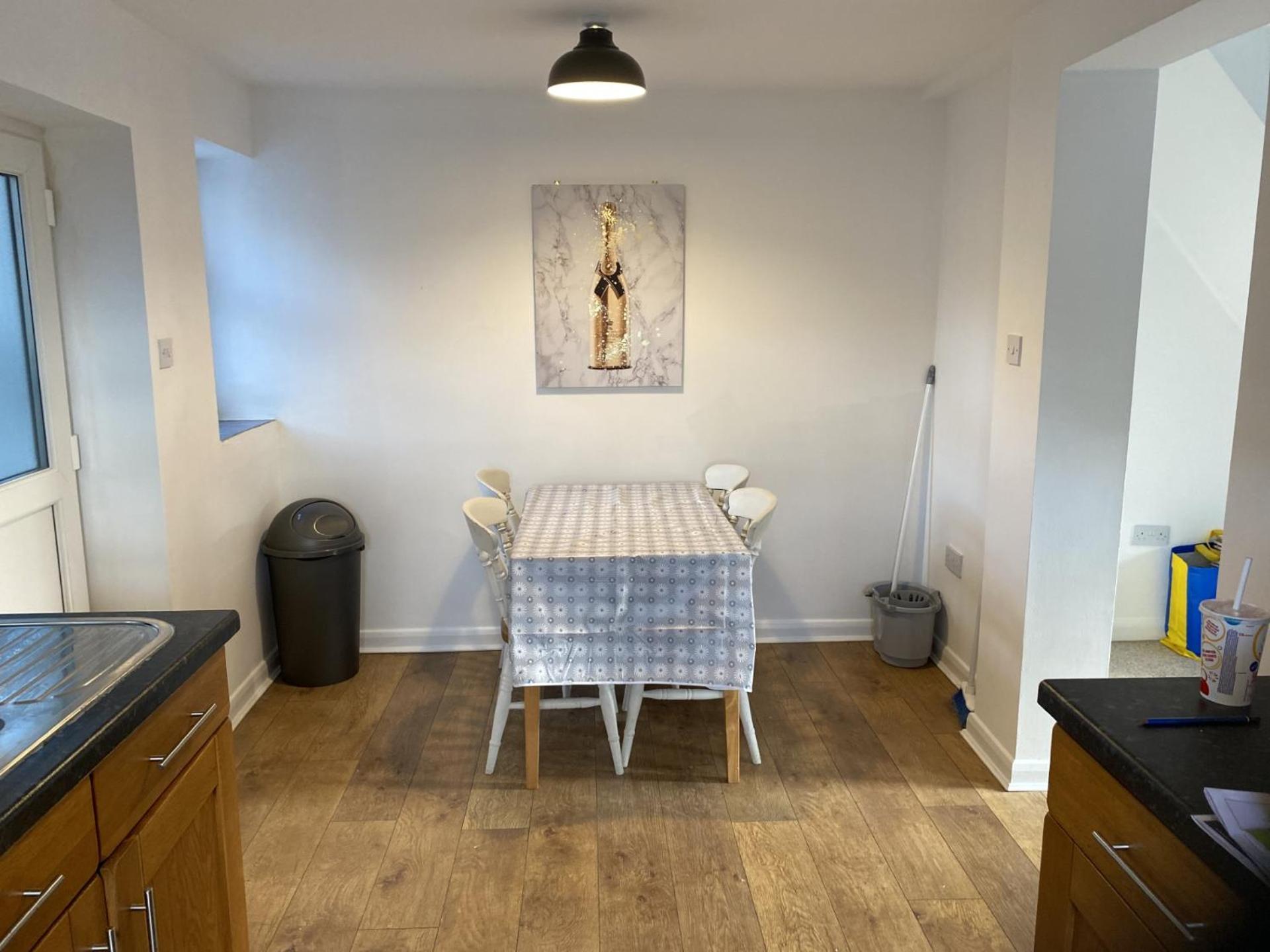 Charming 3 Bedroom Flint Holiday home *